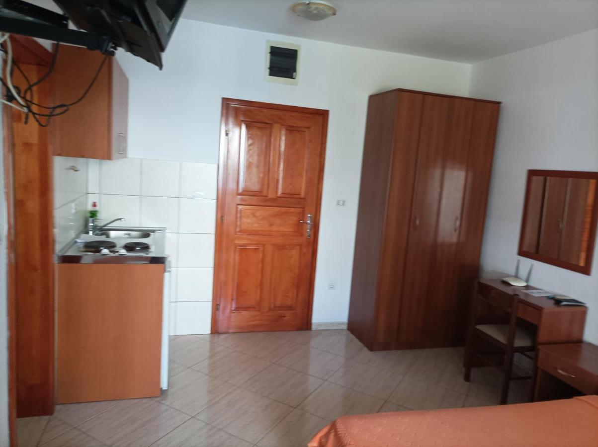 Apartmani Bastrica Budva Buitenkant foto